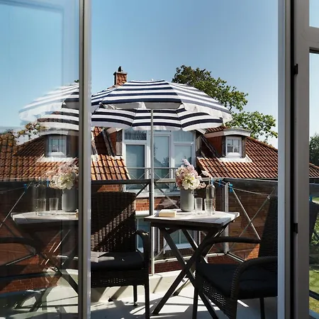 Ferienwohnung Weitblick Mit Balkon Im Kaiserhof 5 Apartment Kellenhusen